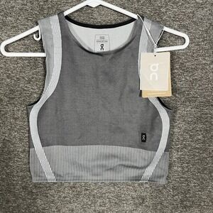 On‎ Studio Knit Crop Shirt Womens XS Gray Rock Glacier Athletic Tank Top Running